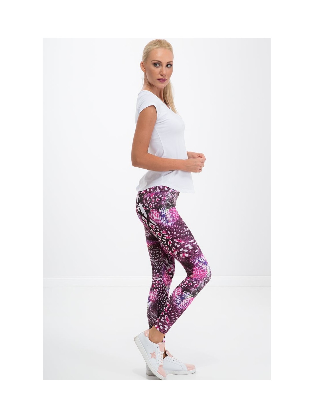 Amaranth sports leggings with patterns H1001 - Online store - Boutique